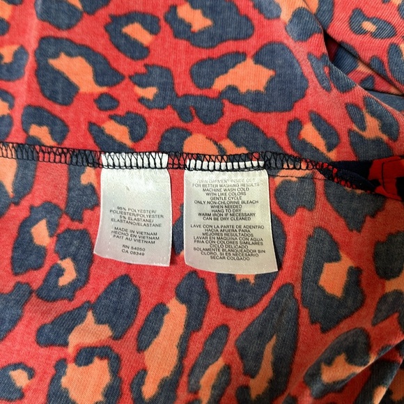 Jones New York Signature Petite Tunic Shirt - Picture 10 of 10